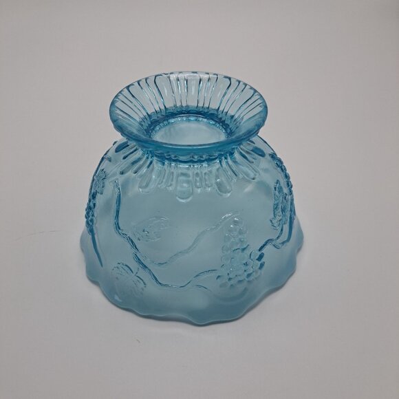 Vintage Jefferson Glass Blue Opalescent Footed Grapes & Vines Dish - Picture 10 of 16